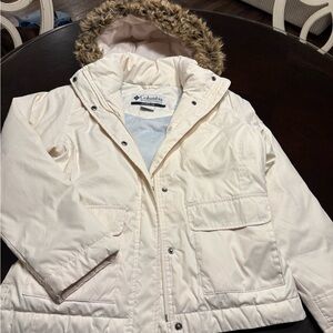 Columbia Women's Cream Jacket with Faux Fur Hood